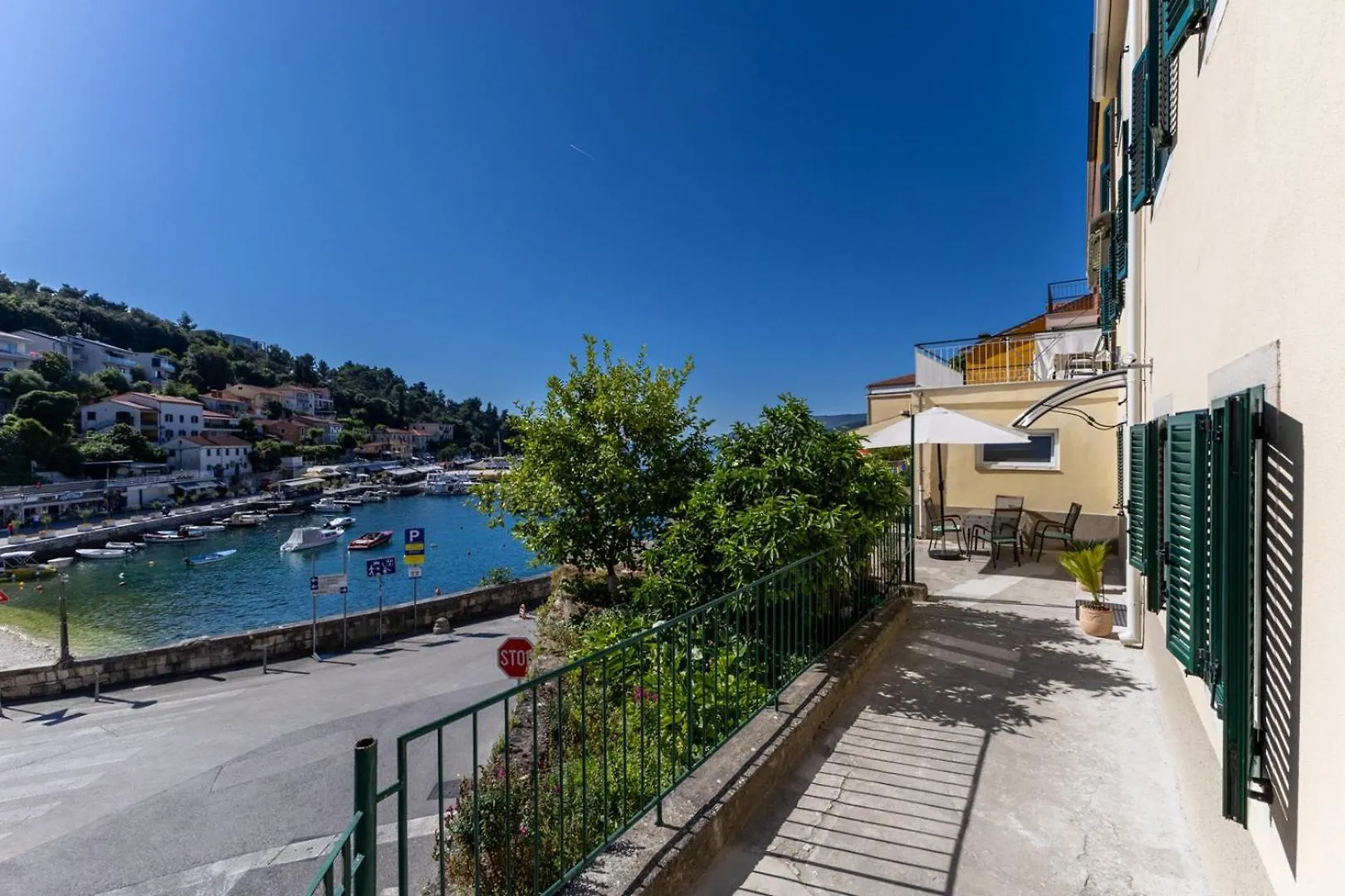 Apartment Mare - Beachfront Rabac